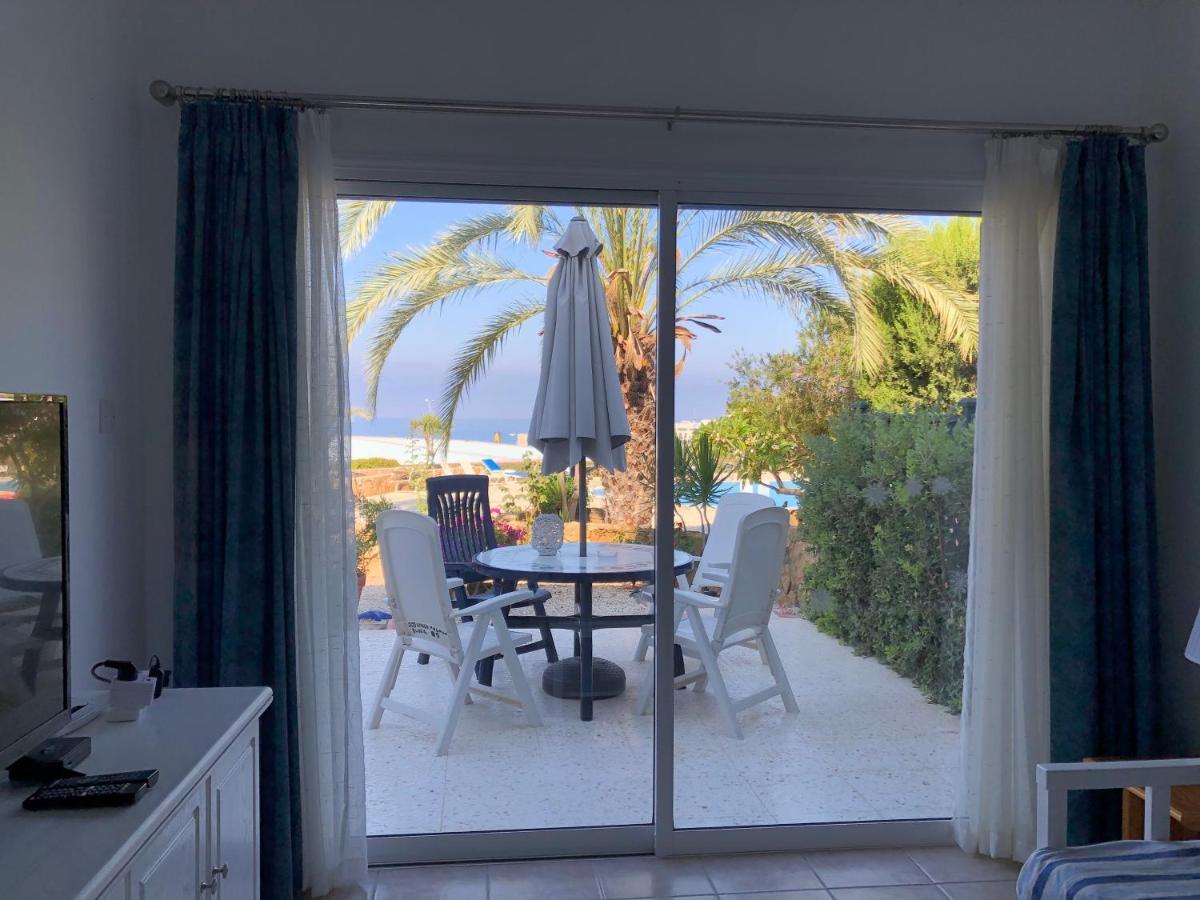 Kings Palace - Fabulous Pool-Side 2 Bed Apartment Paphos Exterior photo