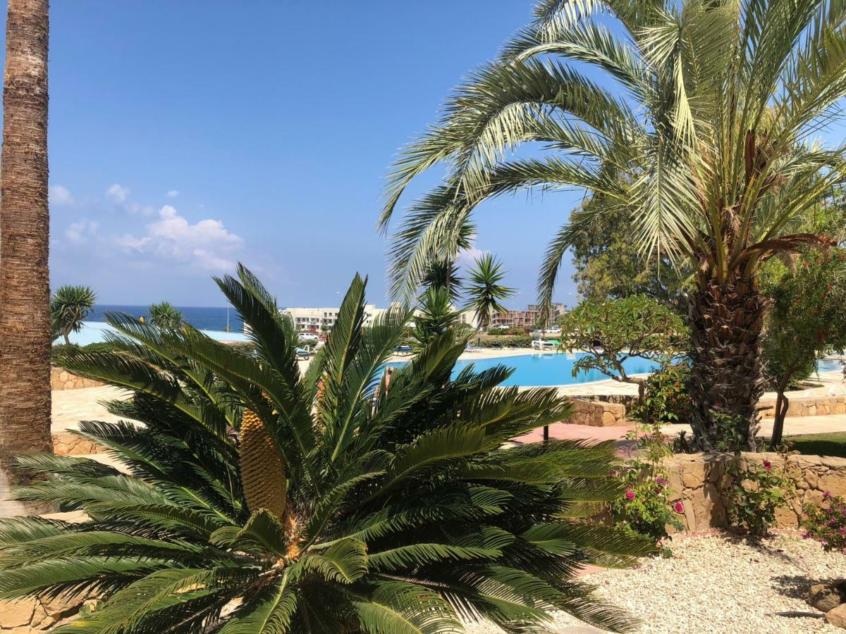 Kings Palace - Fabulous Pool-Side 2 Bed Apartment Paphos Exterior photo